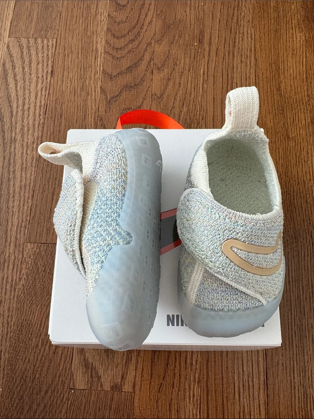 Nike Swoosh 1 Shoes